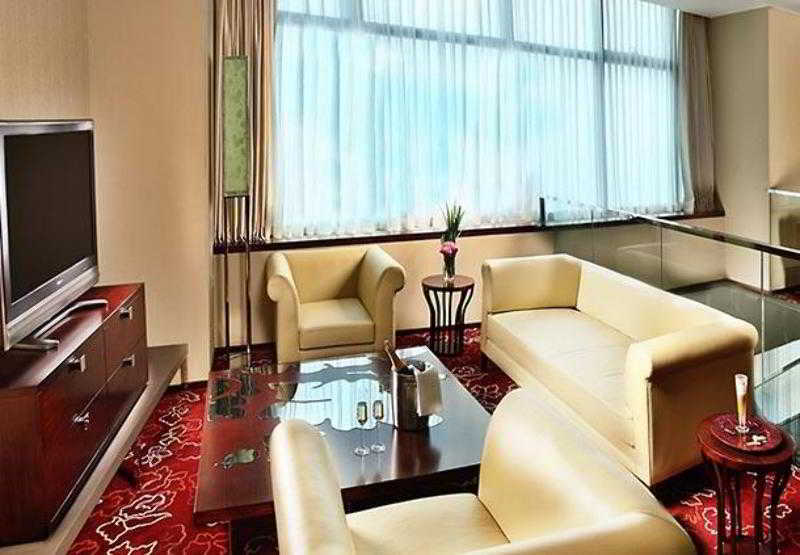 Renaissance Shanghai Zhongshan Park Hotel Værelse billede